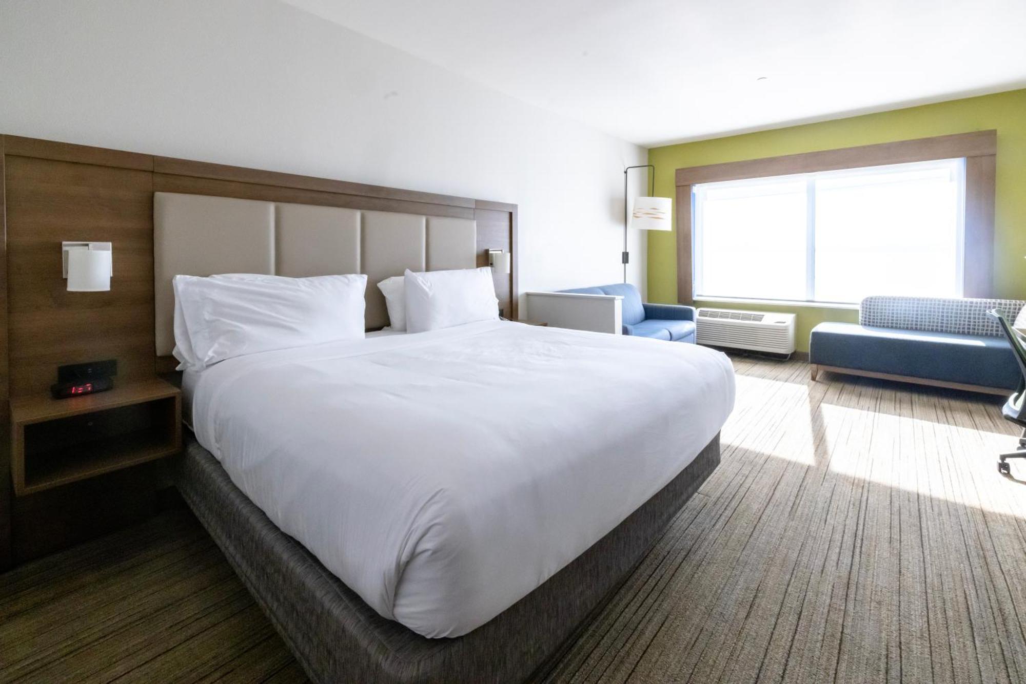 גארלנד Holiday Inn Express & Suites Dallas Ne Arboretum מראה חיצוני תמונה