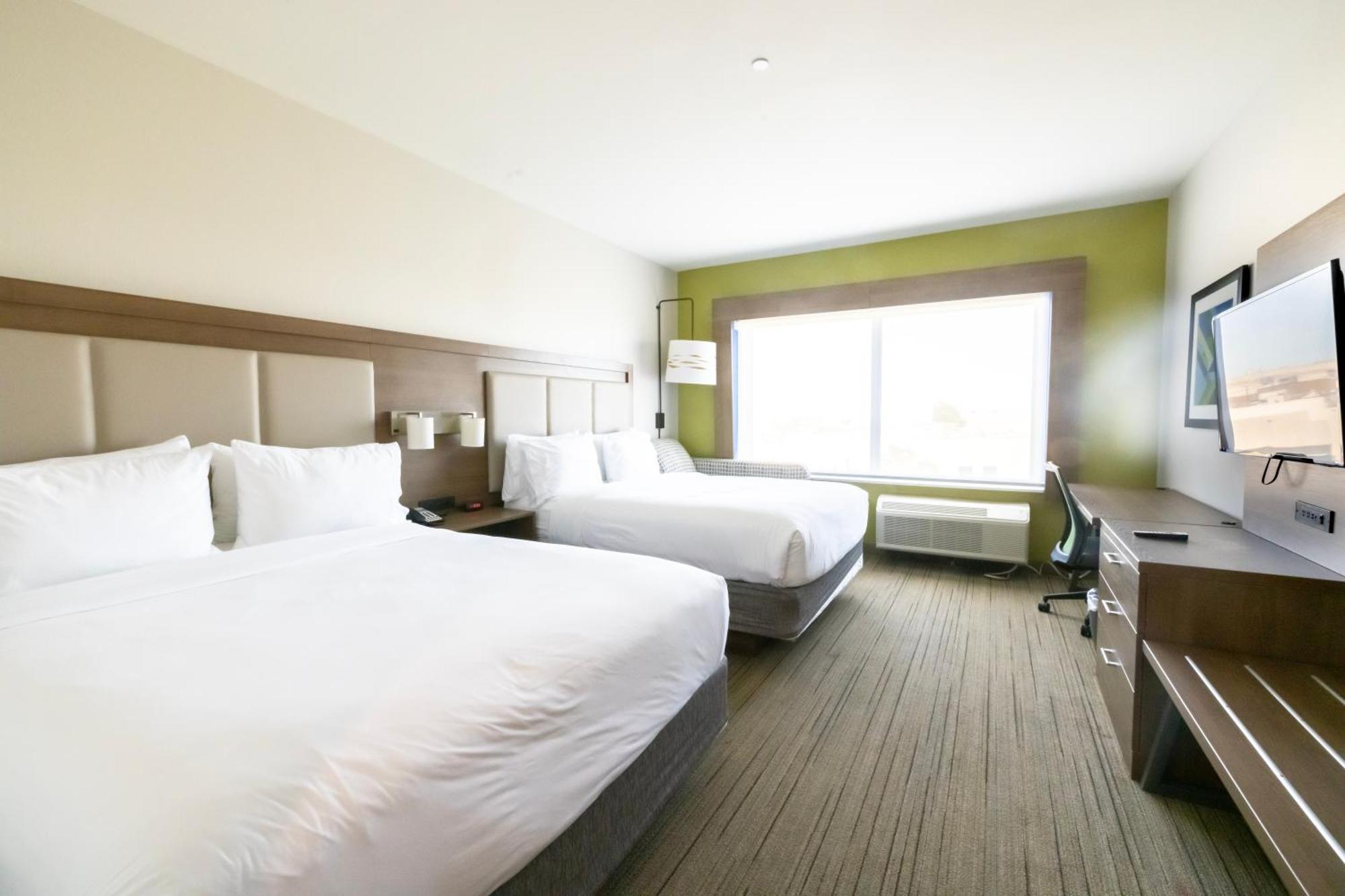 גארלנד Holiday Inn Express & Suites Dallas Ne Arboretum מראה חיצוני תמונה